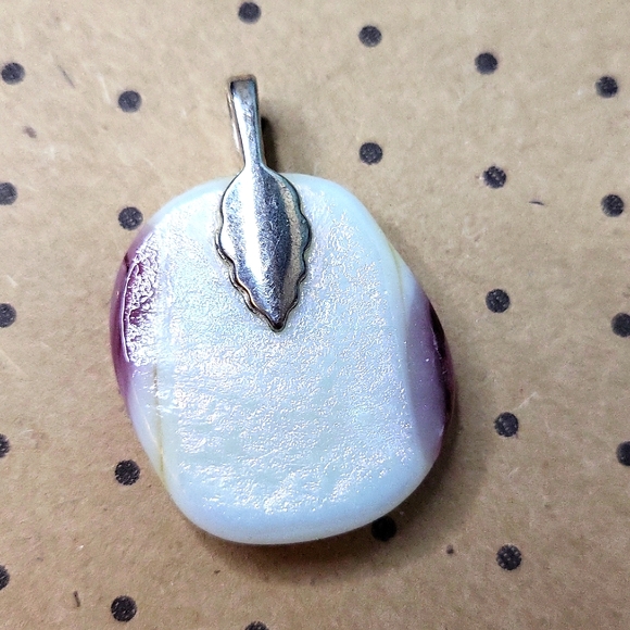 Unique - Picture 4 of 4